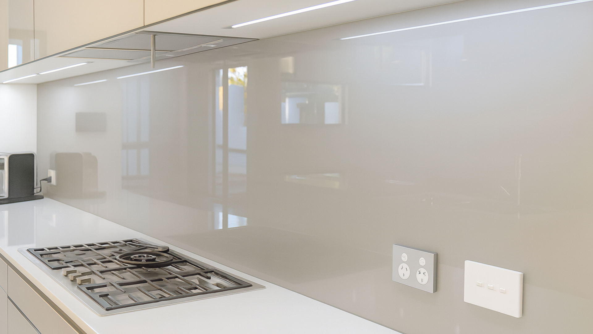 Product-Carousel-Splashbacks-1